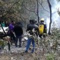 Policías resguardan el lugar del accidente. Foto: Nehemías Jimñenez