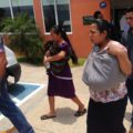 Las madres y sus bebés que sobrevivieron a las "reacciones adversas" de las vacunas del IMSS