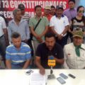 Pedro Gómez Bámaca y los miembros de la dirección política de la CNTE en Chiapas. 