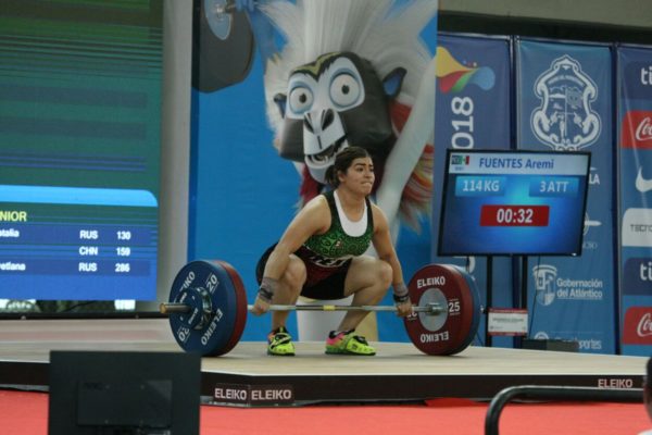 Aremi Fuentes conquista oro y plata en Colombia, rompe ...