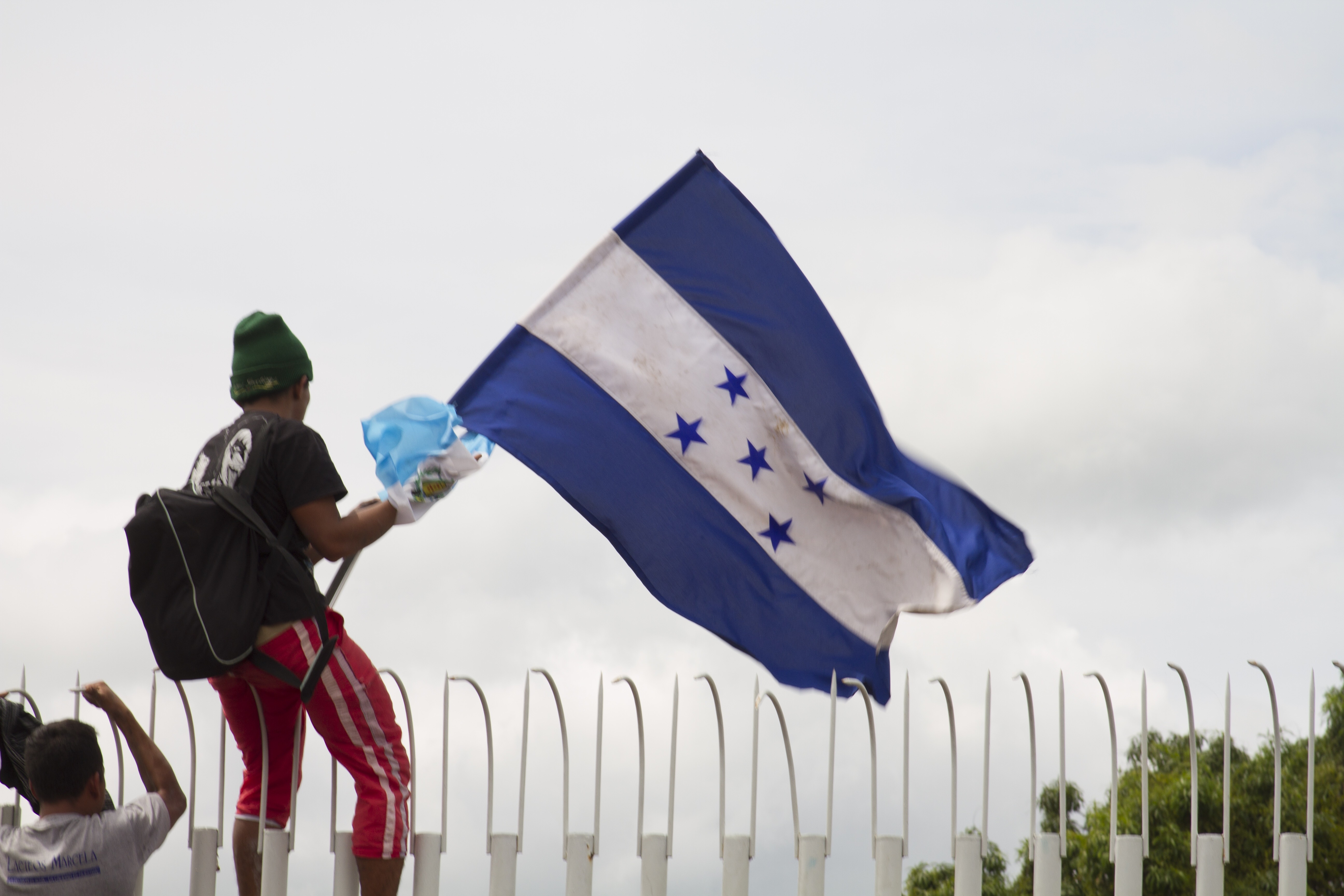 Caravana migrante rompe el cerco de M xico Chiapasparalelo