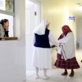En las manos de cuatro monjas, la atención médica de 13 comunidades indígenas de Bocoyna, Chihuahua