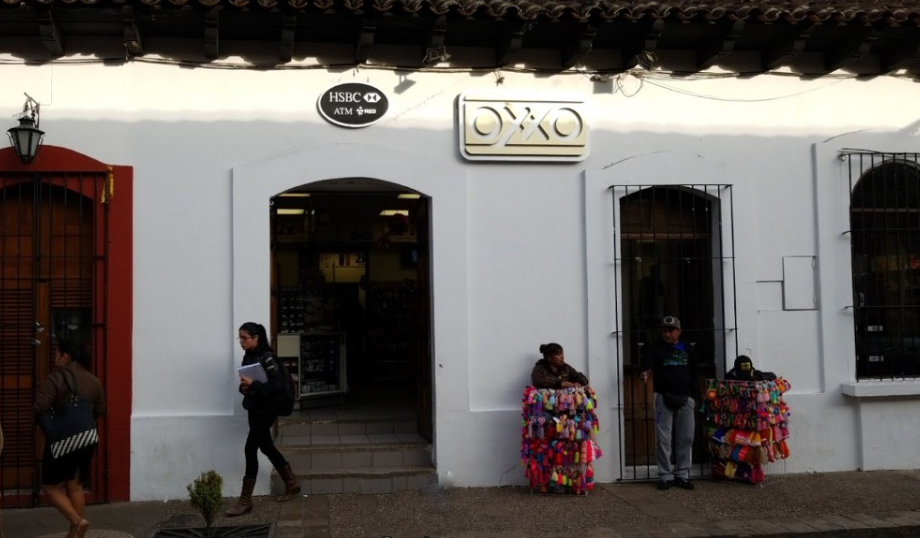 Por cada Oxxo abierto, quiebran 5 tiendas locales en San Cristóbal de las  Casas | Chiapasparalelo