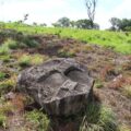 En este sitio se ha hallado por lo menos seis maquetas de piedra de arquitectura prehispánica, es decir reproducciones talladas a escala de tres pirámides. 