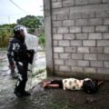 Efectúan segundo operativo de captura a migrantes en Mapastepe.
Foto: Isaac Guzmán