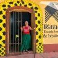 “Riddibá”, la escuela textil en Oaxaca que revitaliza el traje típico de cadenilla de la mujer istmeña
Foto: Diana Manzo