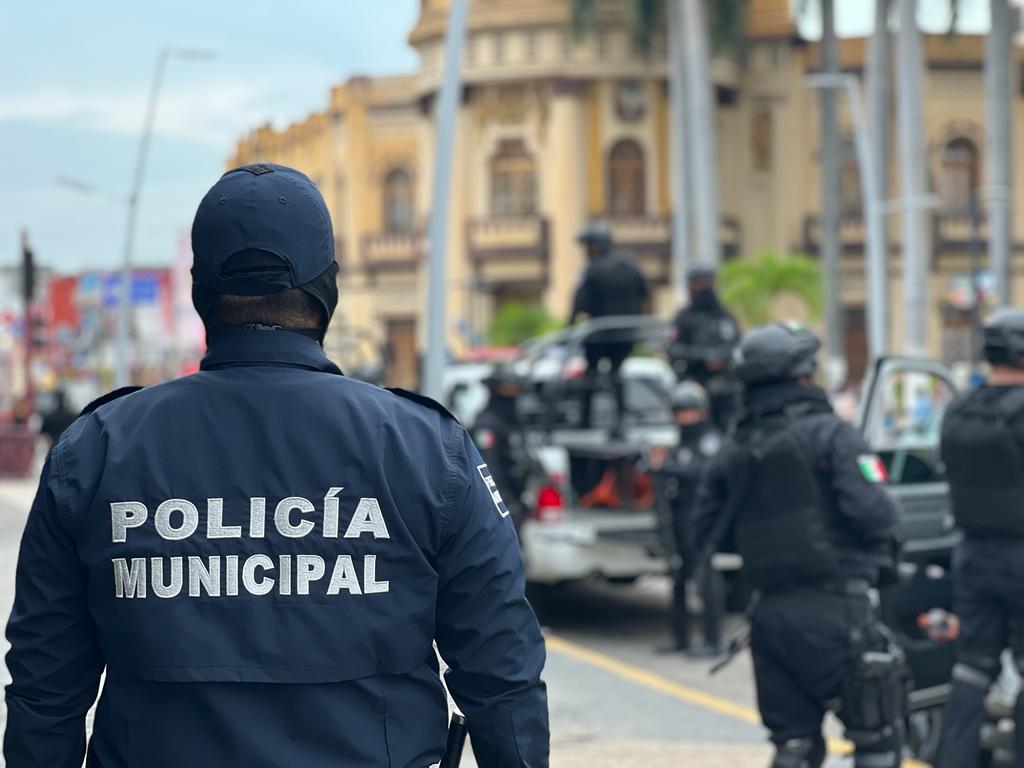 Policías Municipales Detienen, Agreden Y Amenazan A Trabajadora ...