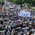 Miles marchan en Chiapas por la paz, contra la narcoviolencia y la narcopolítica. Foto: Ángeles Mariscal