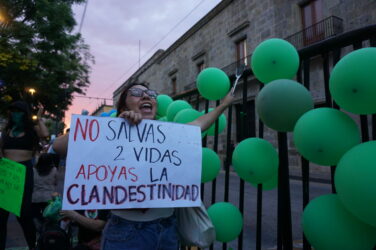 Publican reforma de despenalización del aborto en Jalisco: eliminan reconocimiento de “persona gestante” y algunas causales 