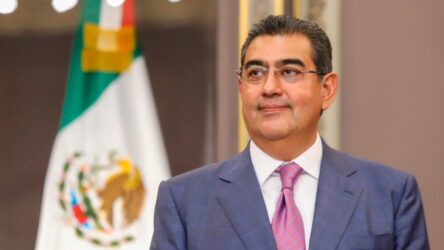 Dejará Garduño el INM; gobernador de Puebla entrará al relevo