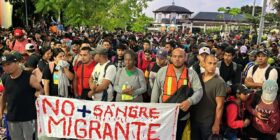 Migrantes saliendo de Tapachula. Foto Benjamín Alfaro