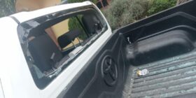 En Oaxaca policías y trabajadores de minera Natividad agreden a la autoridad Comisariado agraria de Capulalpam de Méndez
Foto: Istmo Press