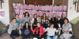 “Nos vamos en un acto de amor propio”: tras 23 días, Lisi Celis y madres contra la violencia vicaria levantan plantón
Foto: Zona Docs